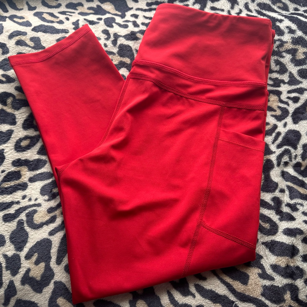 ZYIA Active Pocket Light N Tight Capri